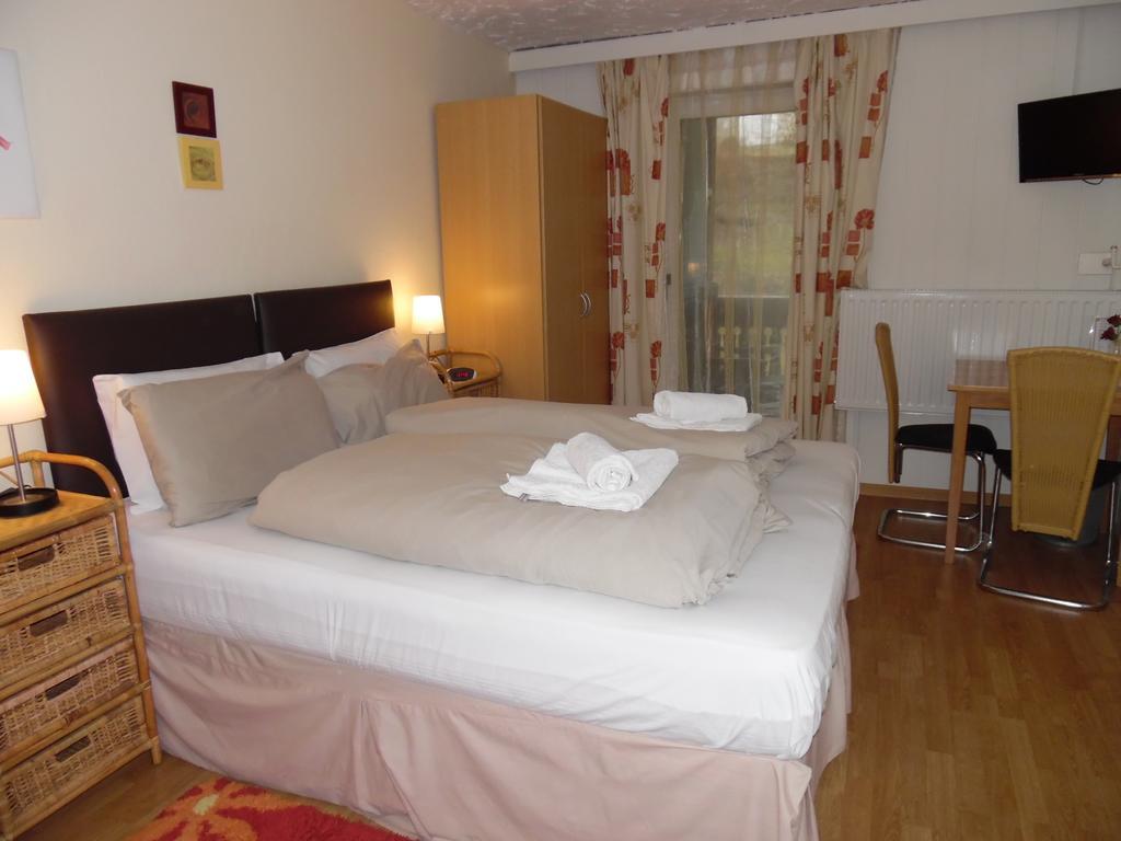 Pension Julia Feld am See Kamer foto